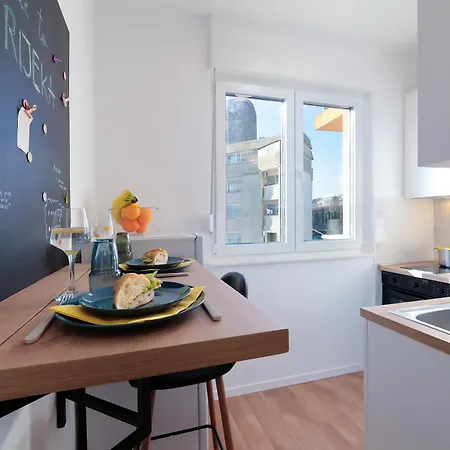 Velvet Vista Free Street P Sea View Apartman